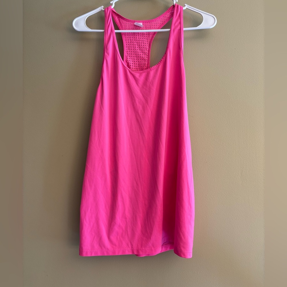 GAP Fit Vibrant Pink Sleeveless Tank Top